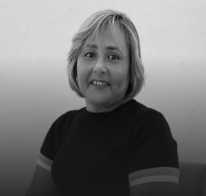 Falece em Recife a gestora escolar saloaense Soraia Birunda!