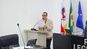 Vereadora Ana Alves concede Moção de Aplausos pelos 62 anos da Assembléia de Deus em Saloá; homenagem é aprovada por unanimidade!