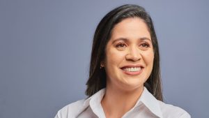 Iza Arruda consolida mandato com foco em inclusão, saúde e direitos sociais em Pernambuco!