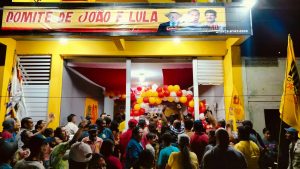Wellington Freitas inaugura comitê em Saloá com carreata e presença de Breno Araújo!
